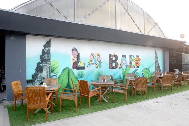 La Bali, Bavdhan — installation photo 2